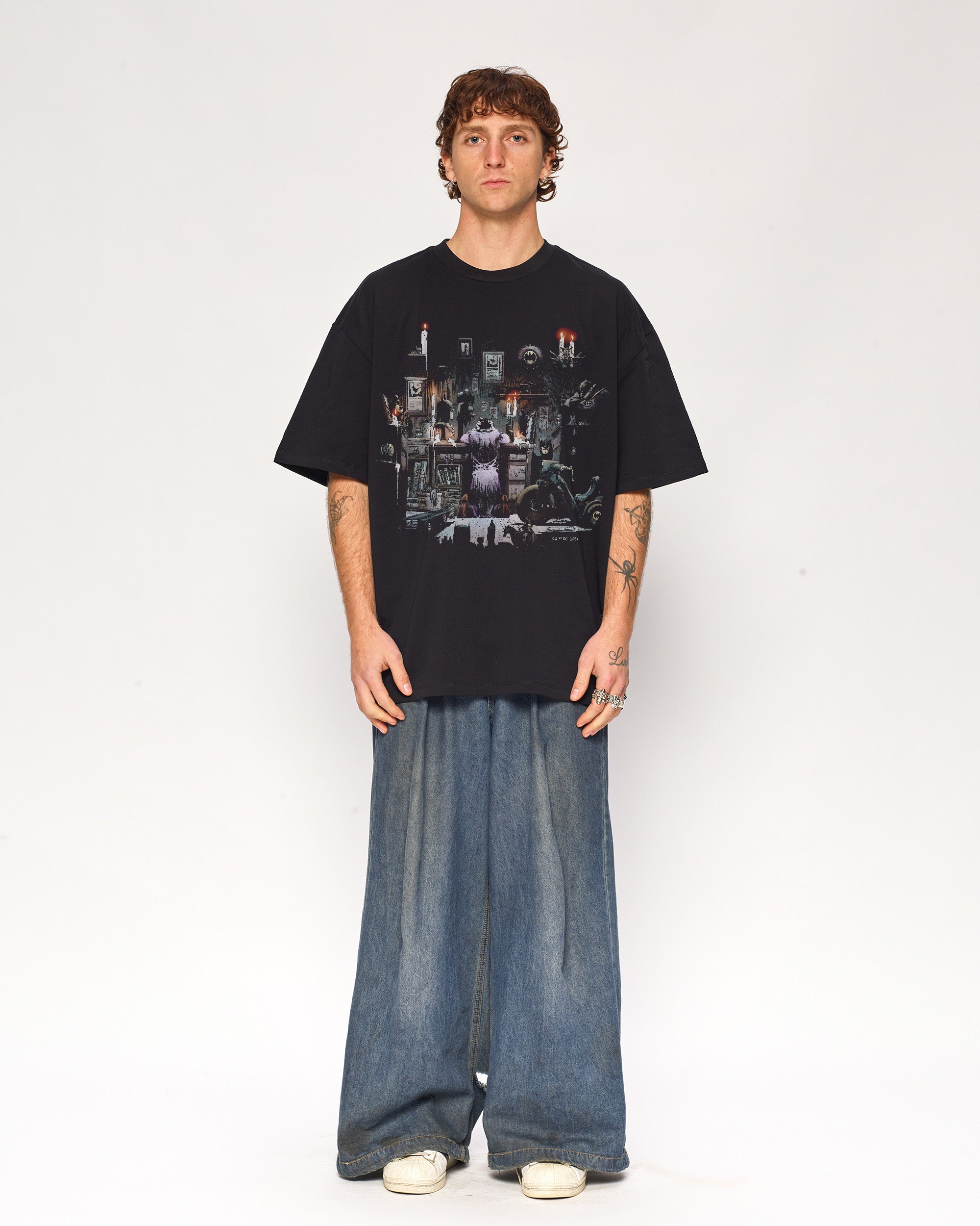 Joker Bedroom Oversized Graphic T-Shirt DC Collab Unisex 90s Boxy Fit